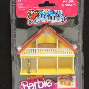 NEW World's Smallest BARBIE Dreamhouse Malibu House "Malibu Barbie"